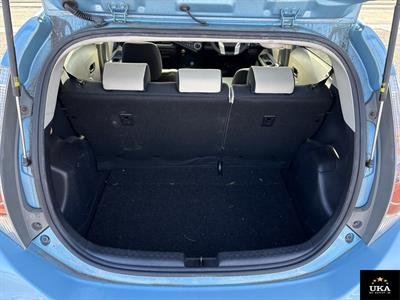 2014 Toyota Aqua - Thumbnail