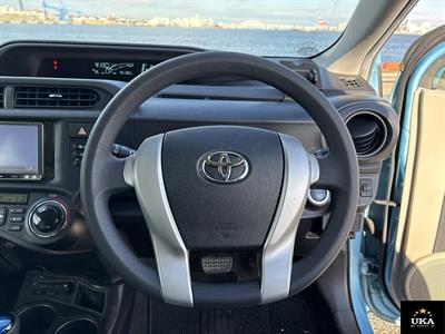 2014 Toyota Aqua - Thumbnail
