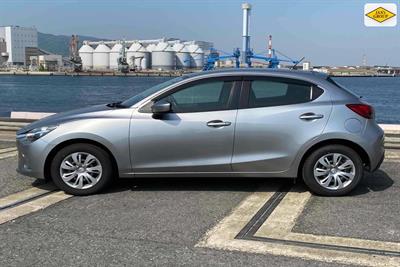 2015 Mazda Demio - Thumbnail