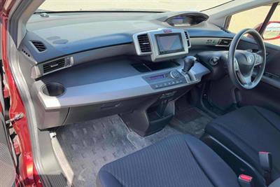 2015 Honda Freed - Thumbnail