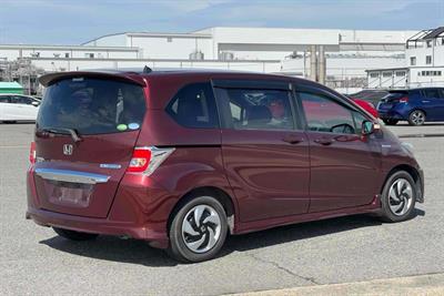 2015 Honda Freed - Thumbnail