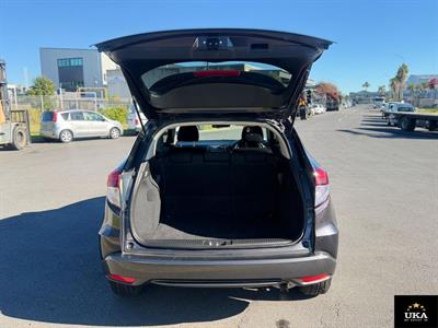2014 Honda Vezel - Thumbnail