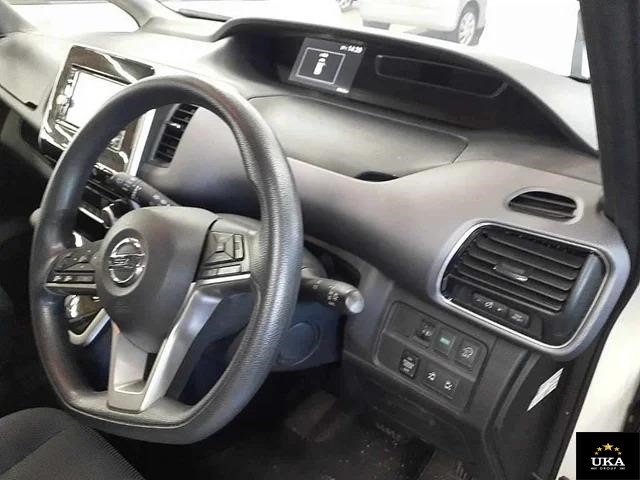 2017 Nissan Serena