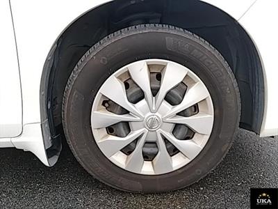 2017 Nissan Serena - Thumbnail