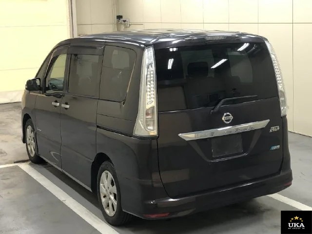 2013 Nissan Serena