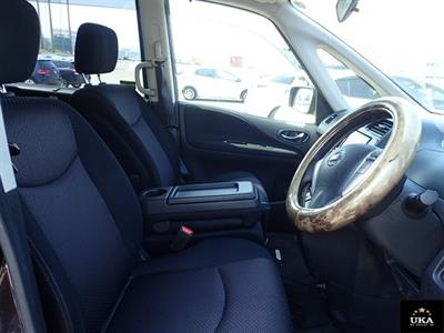 2013 Nissan Serena - Thumbnail