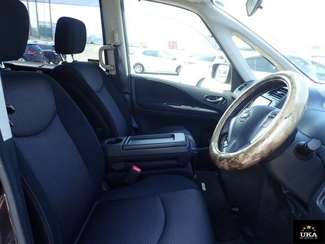 2013 Nissan Serena
