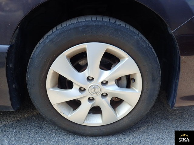 2013 Nissan Serena