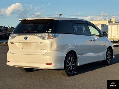 2013 Toyota Estima - Thumbnail