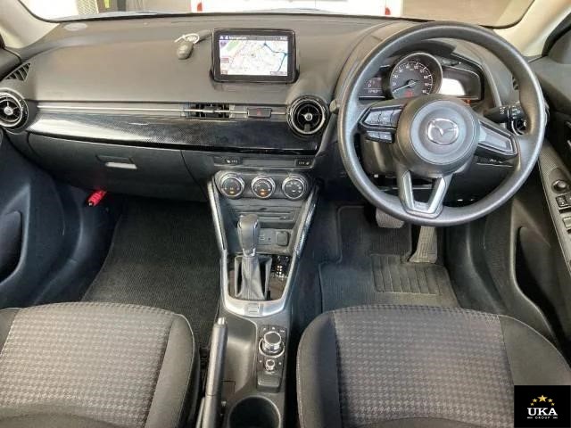 2017 Mazda Demio