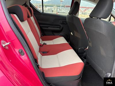 2016 Toyota Aqua - Thumbnail