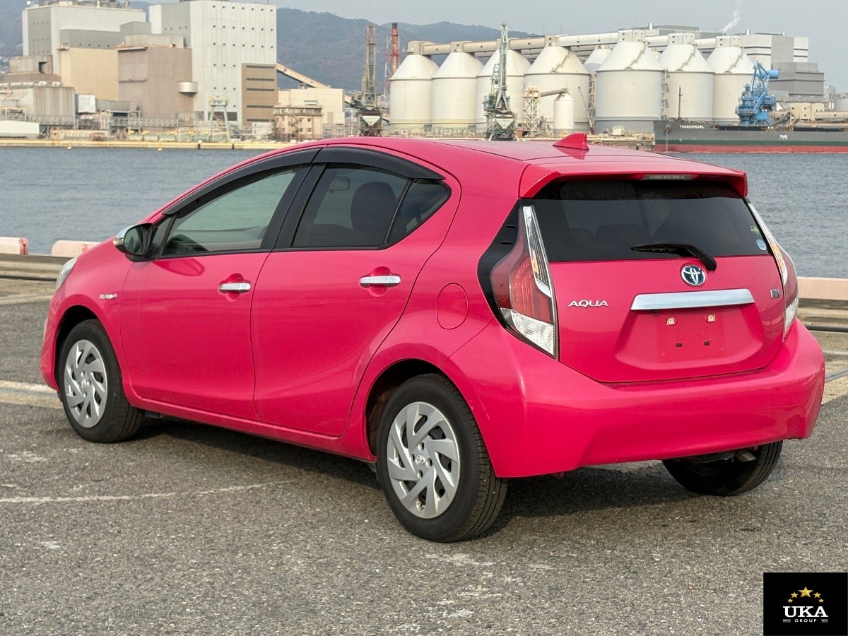 2016 Toyota Aqua