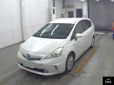 2013 Toyota Prius - Thumbnail