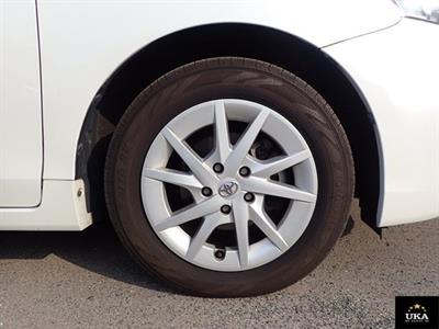 2013 Toyota Prius - Thumbnail