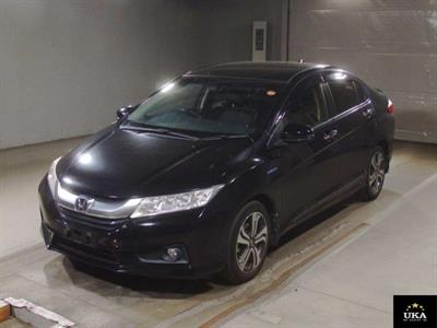 2015 Honda Grace - Thumbnail