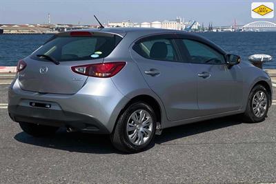 2016 Mazda Demio - Thumbnail