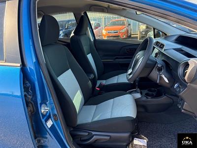 2014 Toyota Aqua - Thumbnail