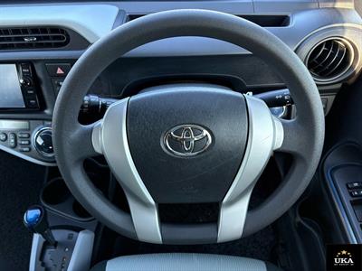 2014 Toyota Aqua - Thumbnail