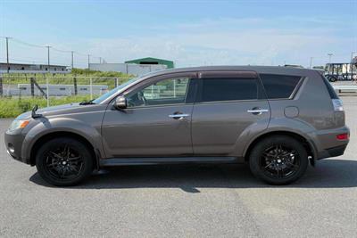 2012 Mitsubishi Outlander - Thumbnail