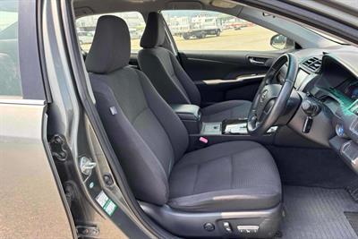 2012 Toyota Camry - Thumbnail