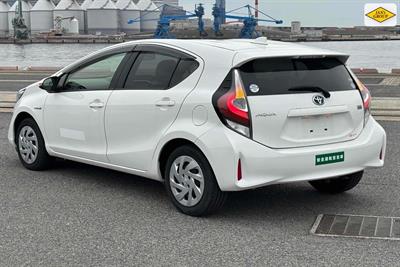 2018 Toyota Aqua - Thumbnail