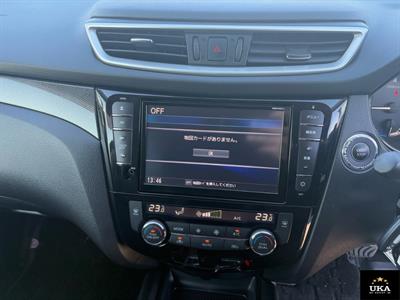 2017 Nissan X-Trail - Thumbnail