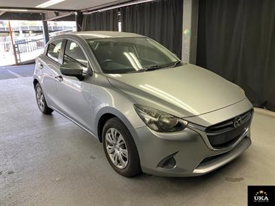 2016 Mazda Demio