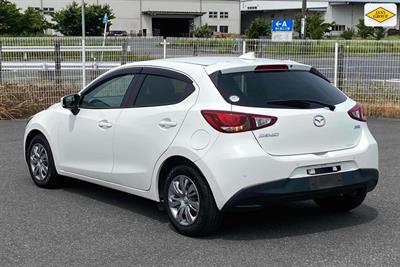 2019 Mazda Demio - Thumbnail