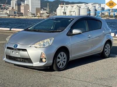 2012 Toyota Aqua - Thumbnail