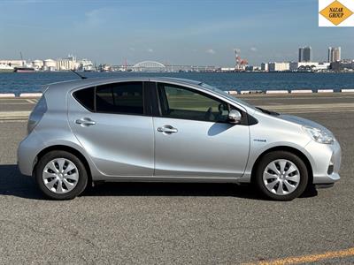 2014 Toyota Aqua - Thumbnail