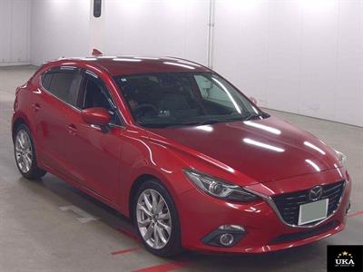 2016 Mazda Axela