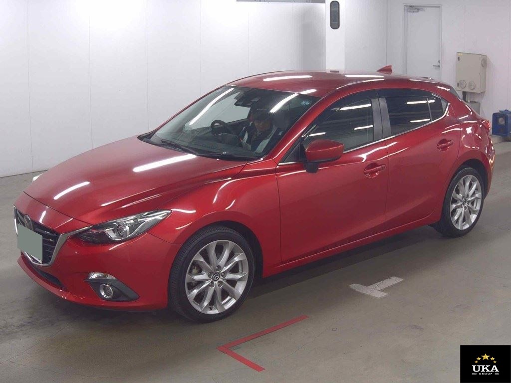 2016 Mazda Axela