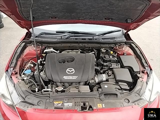 2016 Mazda Axela