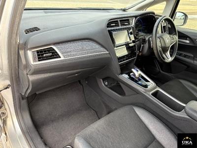 2015 Honda Shuttle - Thumbnail