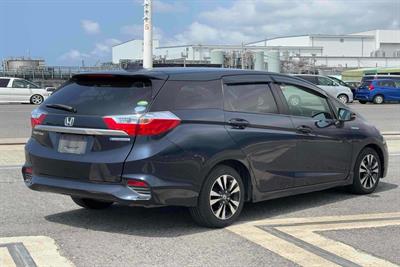 2017 Honda Shuttle - Thumbnail