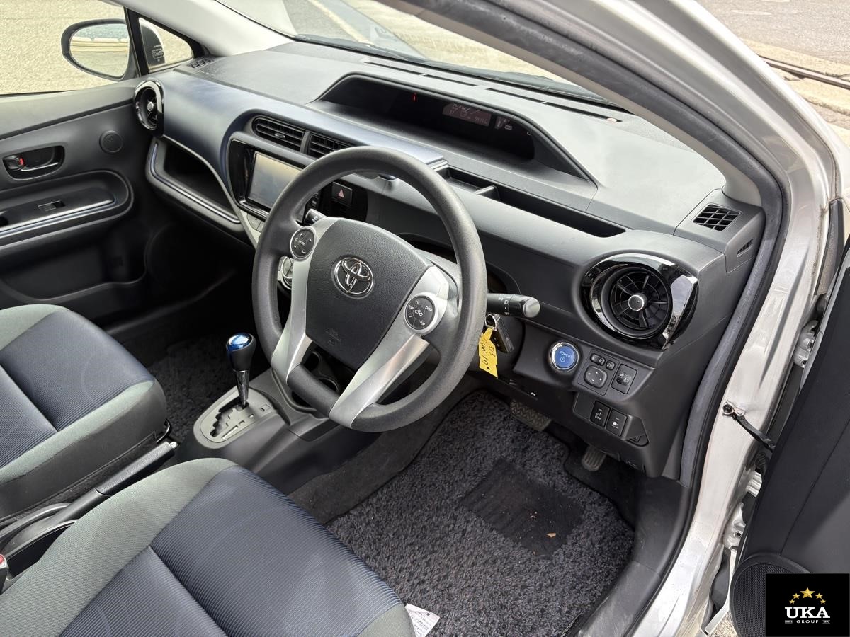 2015 Toyota Aqua
