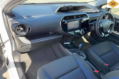 2019 Toyota Aqua - Thumbnail