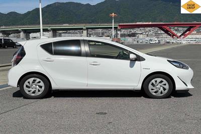 2019 Toyota Aqua - Thumbnail