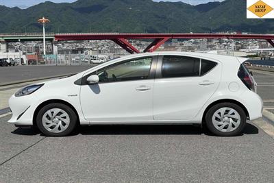 2019 Toyota Aqua - Thumbnail