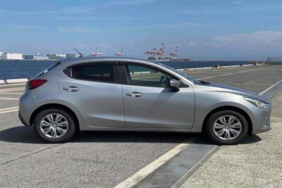 2016 Mazda Demio - Thumbnail