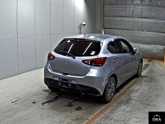 2017 Mazda Demio