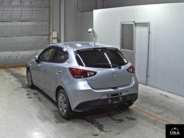 2017 Mazda Demio