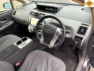 2012 Toyota Prius - Thumbnail