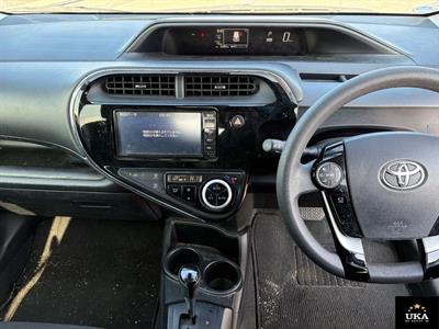 2021 Toyota Aqua - Thumbnail