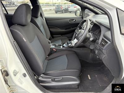 2021 Nissan Leaf - Thumbnail