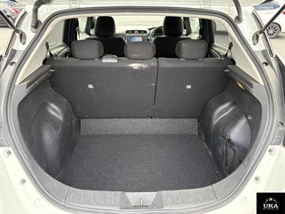 2021 Nissan Leaf - Thumbnail