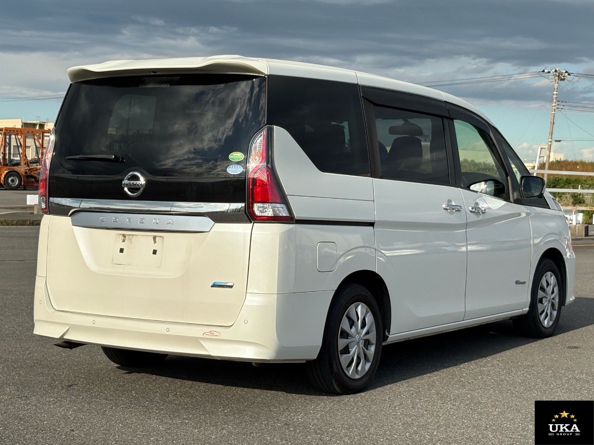 2017 Nissan Serena