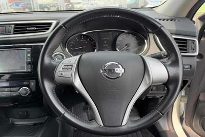 2017 Nissan X-Trail - Thumbnail