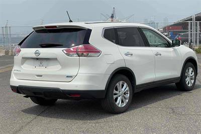 2017 Nissan X-Trail - Thumbnail