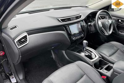 2016 Nissan X-Trail - Thumbnail